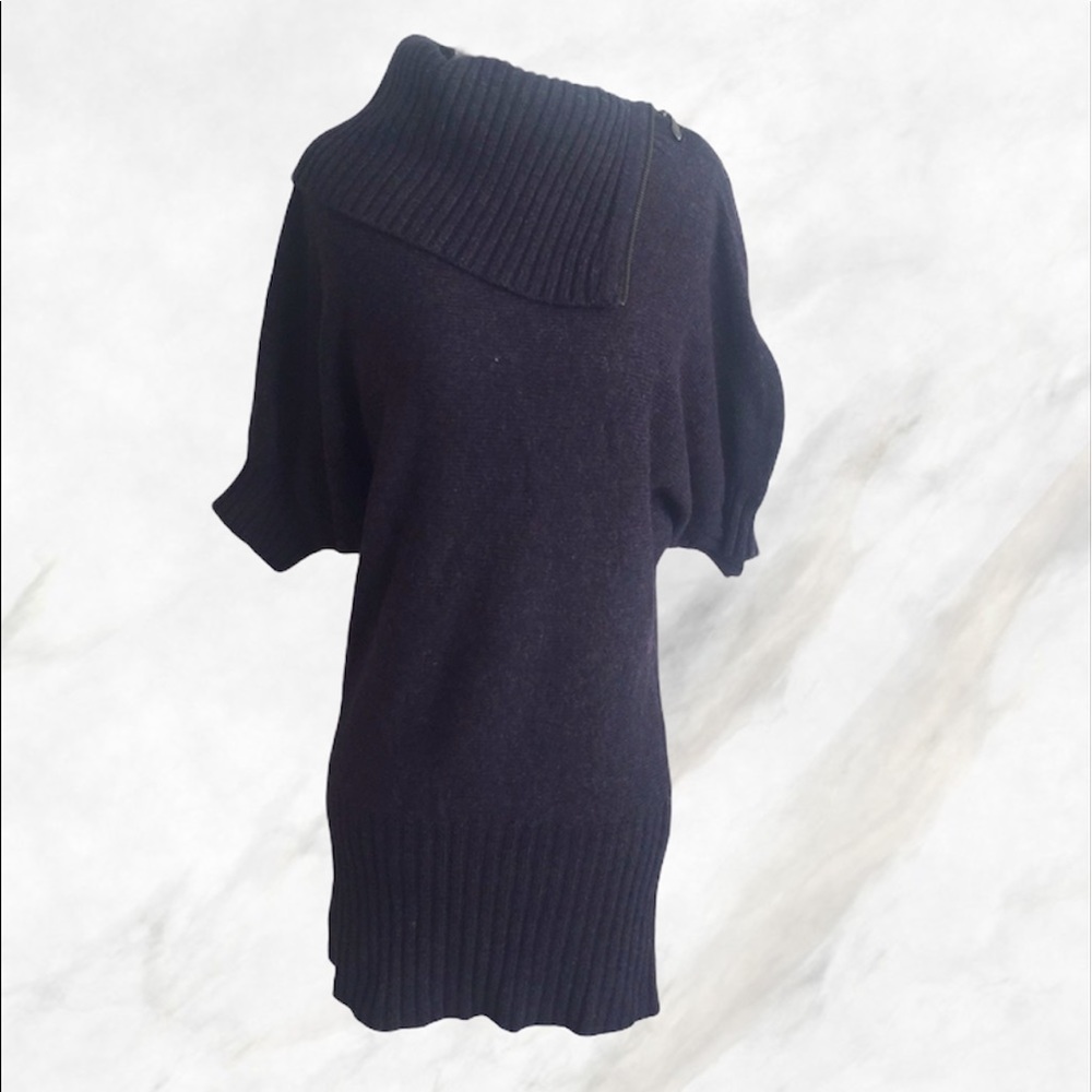 LOGIX sweater size Small